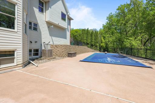 330 Wolf Pointe Trail, Long Lake, MN 55356
