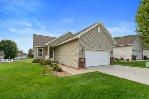 3818 Meadowview Way, Saint Bonifacius, MN 55375