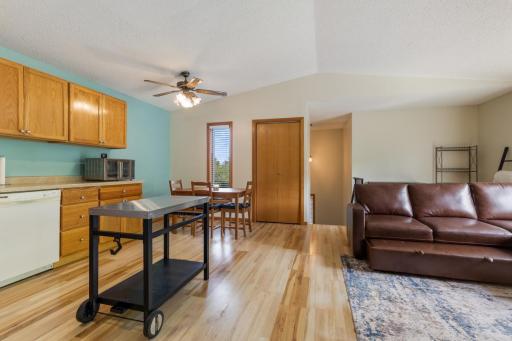 4488 Cinnamon Ridge Trail, B, Saint Paul, MN 55122