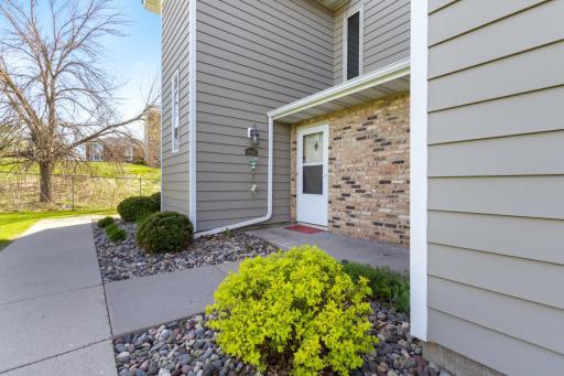 4488 Cinnamon Ridge Trail, B, Saint Paul, MN 55122