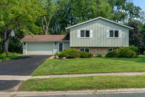 6000 W 105th Street, Minneapolis, MN 55438