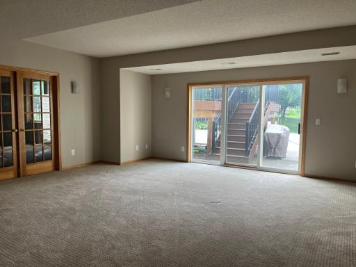 8940 W 137th Street, Savage, MN 55378