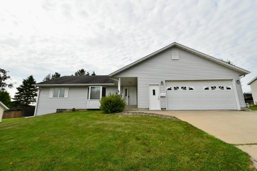 904 Marie Lane, Zumbrota, MN 55992