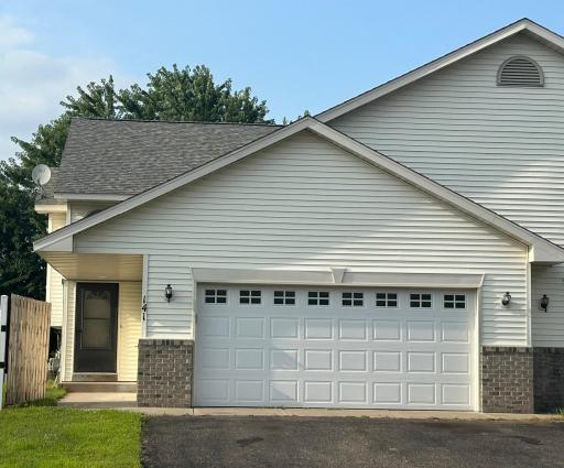 1410 3rd Street S, Princeton, MN 55371
