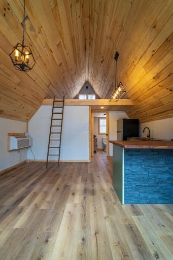 61128 Fleming Loop S, Askov, MN 55704
