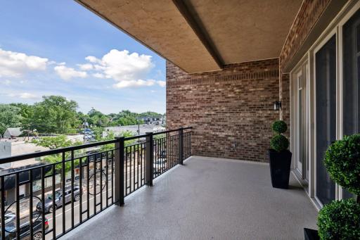 5000 France Avenue S, 33, Edina, MN 55410