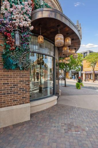 5000 France Avenue S, 33, Edina, MN 55410