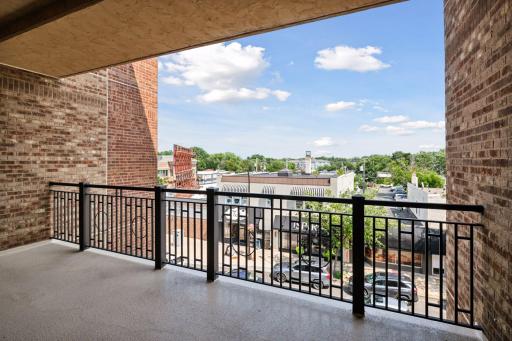 5000 France Avenue S, 33, Edina, MN 55410