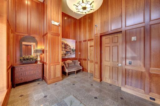5000 France Avenue S, 33, Edina, MN 55410
