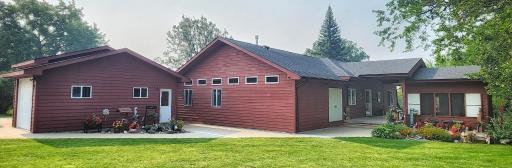 212 Lake Avenue NE, Clearbrook, MN 56634