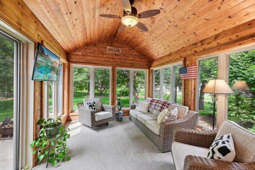 8283 Lawndale Lane N, Maple Grove, MN 55311