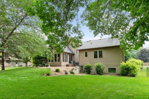 8283 Lawndale Lane N, Maple Grove, MN 55311