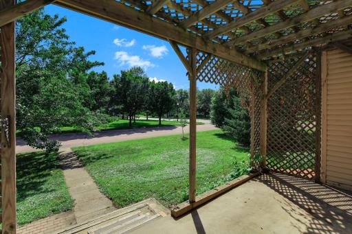 305 N Minnesota Avenue, Saint Peter, MN 56082