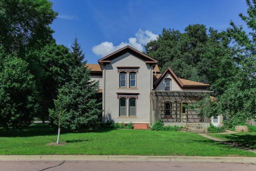305 N Minnesota Avenue, Saint Peter, MN 56082