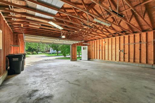 305 N Minnesota Avenue, Saint Peter, MN 56082