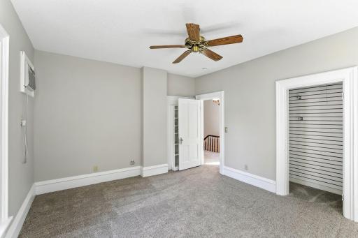 305 N Minnesota Avenue, Saint Peter, MN 56082