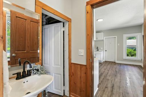 305 N Minnesota Avenue, Saint Peter, MN 56082