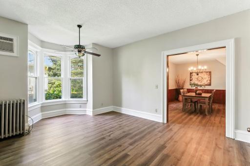 305 N Minnesota Avenue, Saint Peter, MN 56082