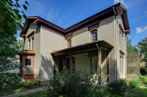 305 N Minnesota Avenue, Saint Peter, MN 56082