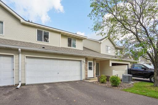Photo for 7062 48th Street N, Oakdale, MN 55128 - listing #6765639 7062 48th Street N, Oakdale, MN 55128