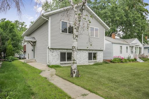 319 25th Avenue N, Saint Cloud, MN 56303