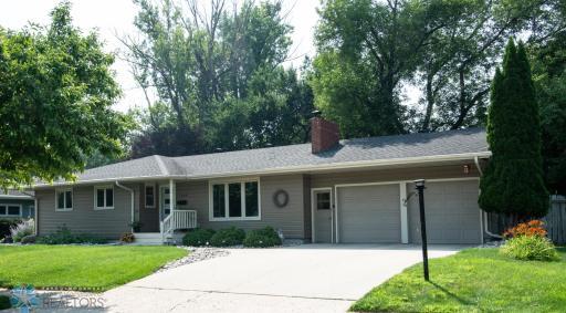 1809 5th Street S, Fargo, ND 58103