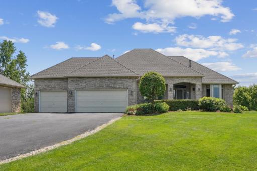 12421 24th Street N, Lake Elmo, MN 55042