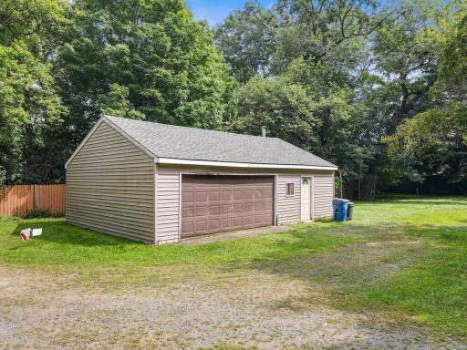 3214 Groveland School Road, Minnetonka, MN 55391