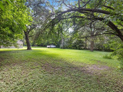 3214 Groveland School Road, Minnetonka, MN 55391