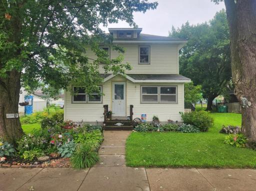413 S Sherman Street, Houston, MN 55943