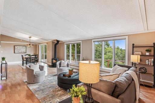 427 Green Mill Lane, Hudson, WI 54016