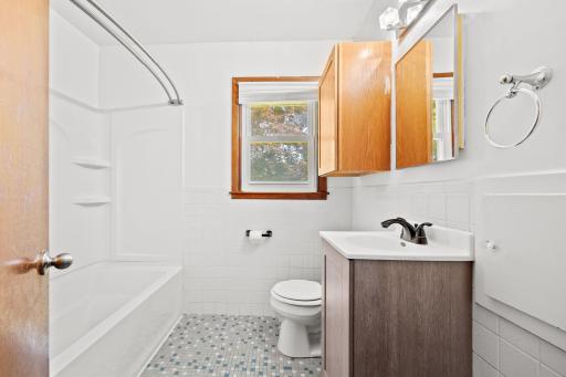13-web-or-mls-103.jpg