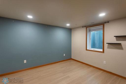 2Z2A7489-HDR.jpg