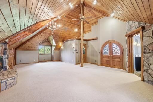 2870 Evergreen Lane N, Minneapolis, MN 55441