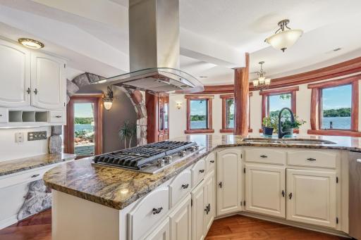 2870 Evergreen Lane N, Minneapolis, MN 55441