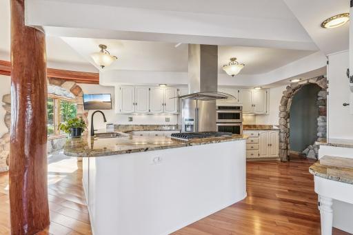 2870 Evergreen Lane N, Minneapolis, MN 55441