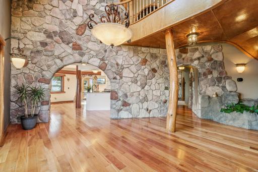 2870 Evergreen Lane N, Minneapolis, MN 55441