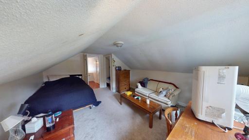 943 6th Street SE, Forest Lake, MN 55025