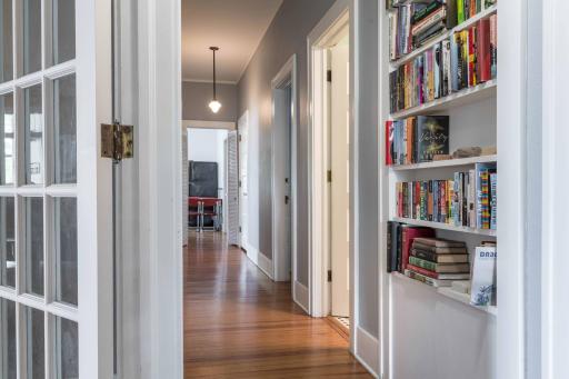 2ND HALLWAY WITH 3 BEDROOMS DOWN RIGHT SIDE