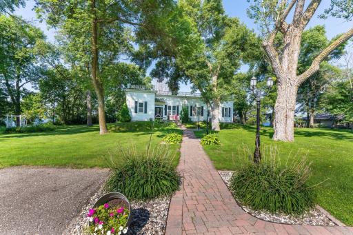 4974 Interlachen Drive NE, Alexandria, MN 56308