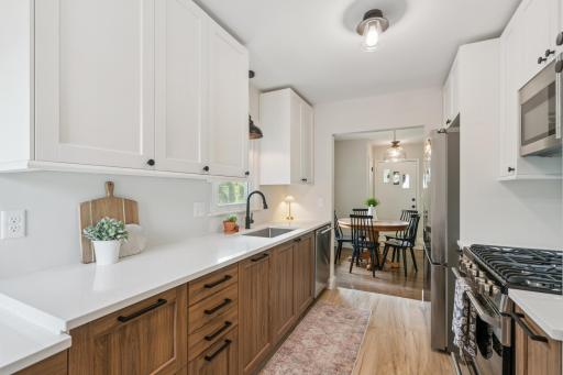 1841 Oregon Avenue S, Minneapolis, MN 55426