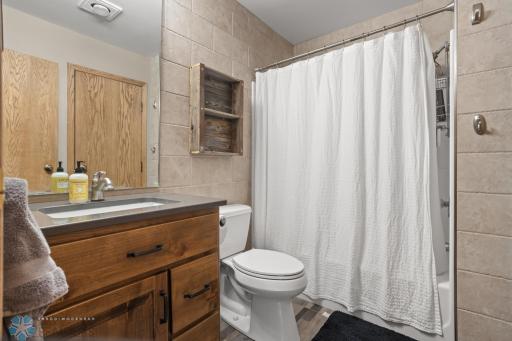 Full Bathroom