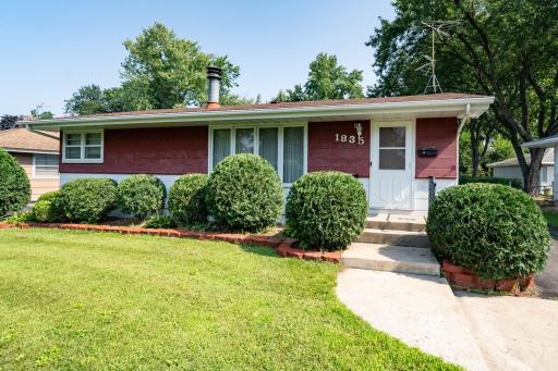 Same owner for over 50 years! Quiet neighborhood, Kilmer pond. Parker road and Melrose Ave. is a circle as part of that neighborhood. Very quiet. Only local traffic.