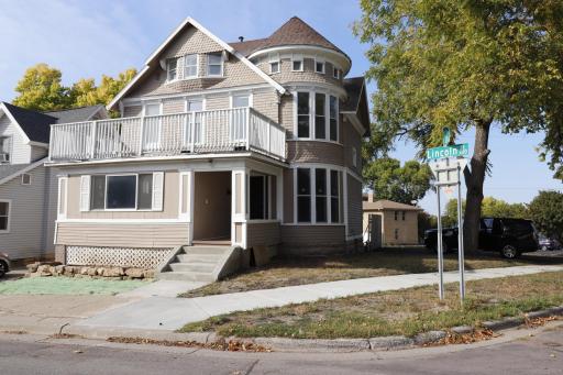 238 Lincoln Street, Mankato, MN 56001