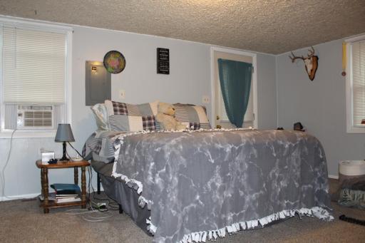 1213 N Aurdal Avenue, Fergus Falls, MN 56537