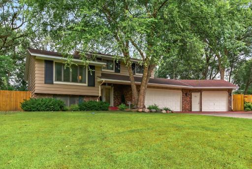 931 Elk Lane NW, Elk River, MN 55330