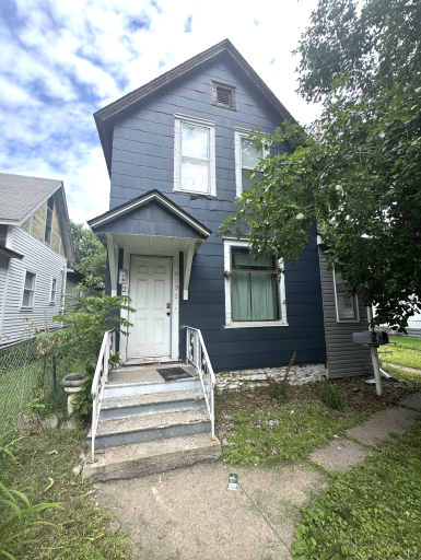 839 Sims Avenue, Saint Paul, MN 55106