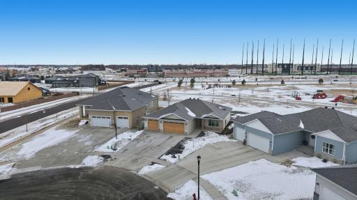 4769 32nd Street S, Fargo, ND 58104
