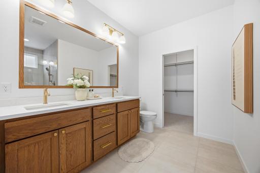 4769 32nd Street S, Fargo, ND 58104