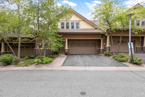 Welcome to Village Terrace. Executive one level living. 2 car finished garage. Roof for the entire complex recently replaced.